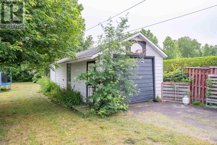 Property Photo: 29 Van Daele St ON P6B 4V3