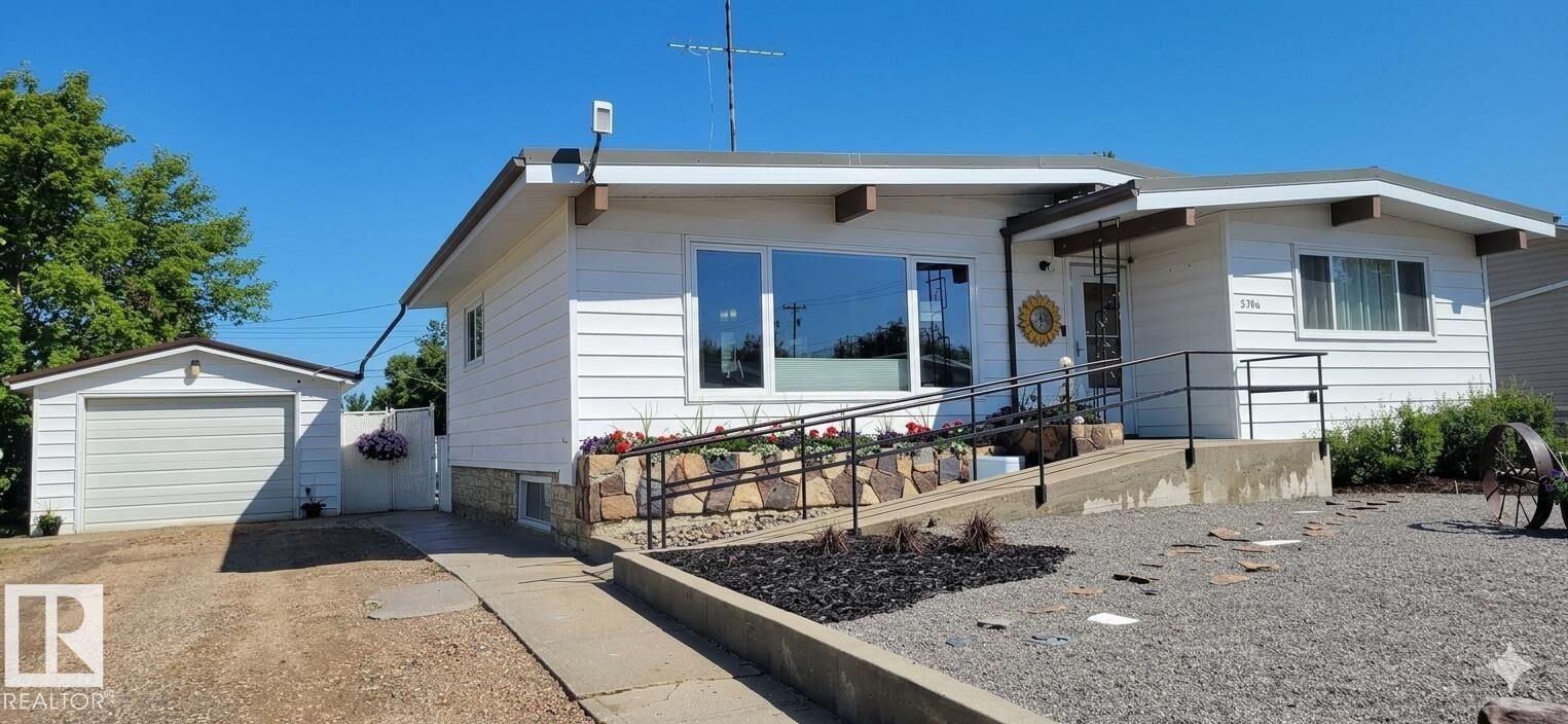 Property Photo: 5304 49 St AB T0B 4K0