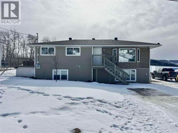 9405 River Drive — photo 1