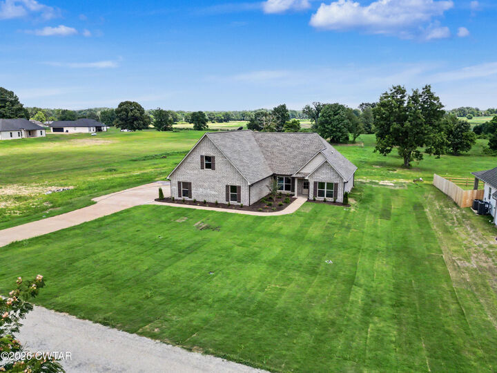 Property Photo:  425 Marlow Cemetery Road  TN 38337 