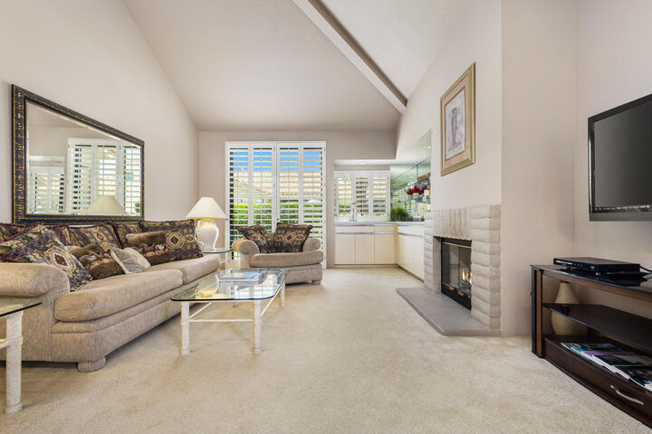 Property Photo: 116 Caserta Lane CA 92211