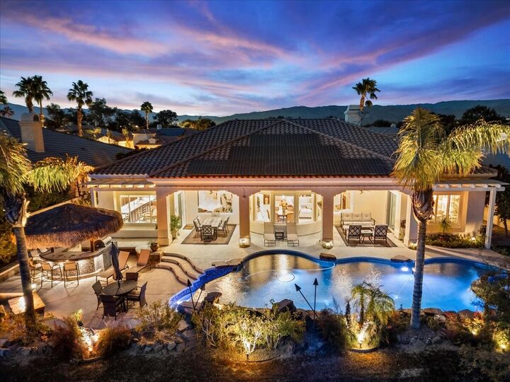 Property Photo:  48 Vista Encantada  CA 92270 