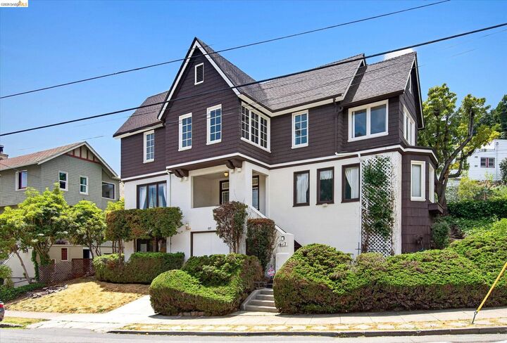Property Photo: 617 Boulevard Way CA 94610