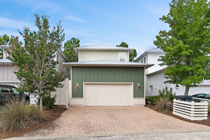 Property Photo:  268 Flatwoods Forest Loop  FL 32459 