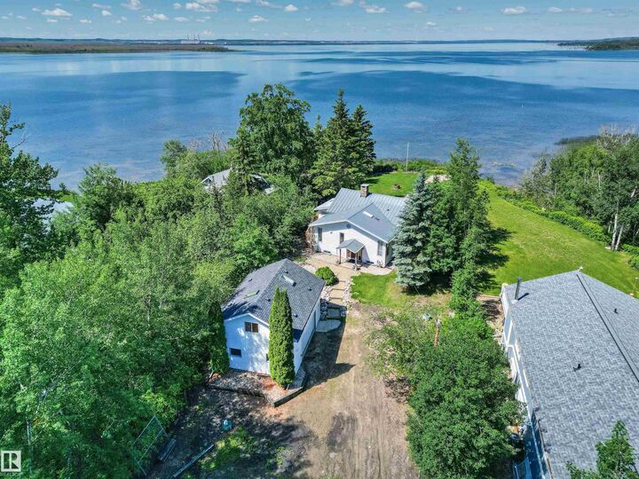 9 Gibbons Ave — photo 1