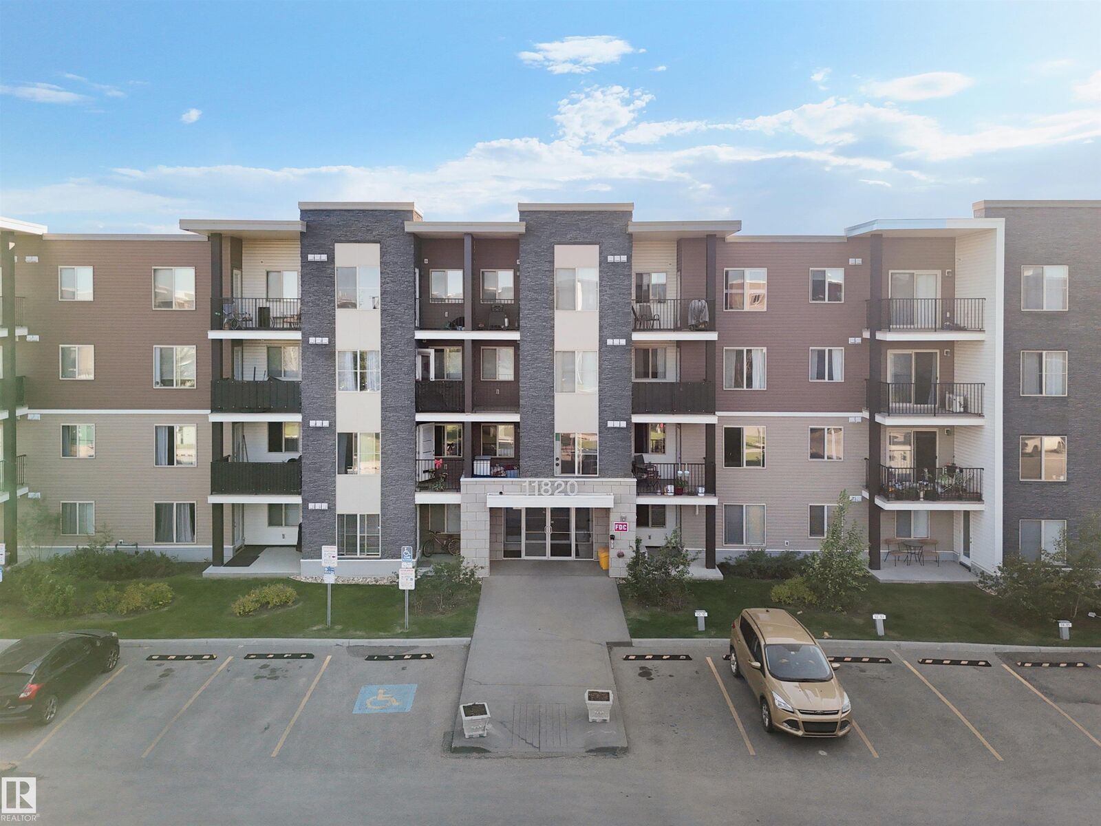 Property Photo:  11820 22 Avenue SW 313  AB T6W 2A2 