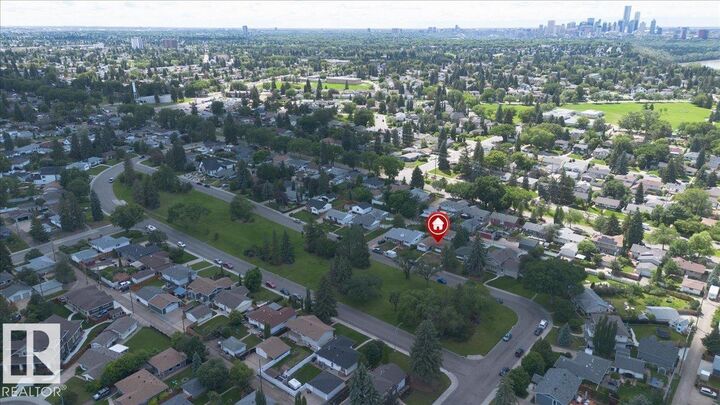 Property Photo: 10736 48 Street NW AB T6A 2B5
