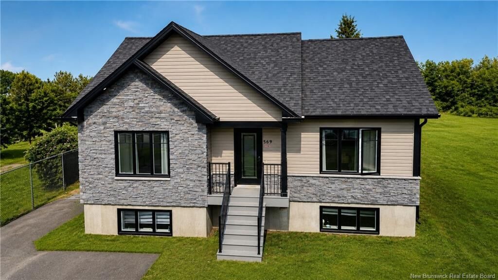 Property Photo: 569 Rue Principale NB E8K 1X6