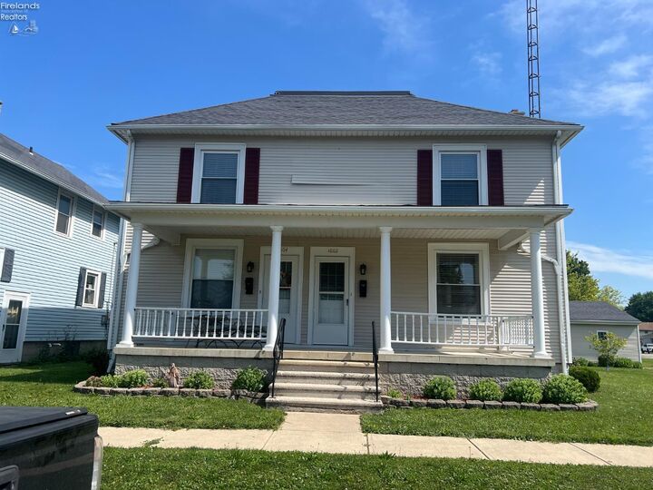 Property Photo: 1002 1004 Roosevelt Street OH 43420