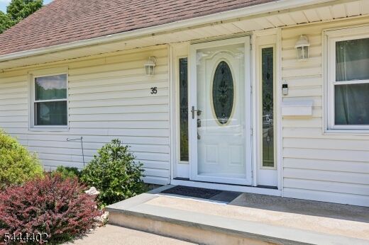 Property Photo: 35 Spruce Rd NJ 07442