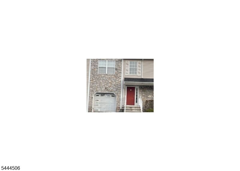Property Photo:  10 Dina Ln  NJ 08873 