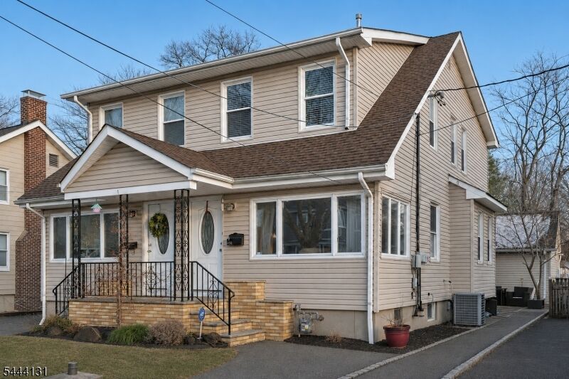 Property Photo:  43 Hillcrest Ave B  NJ 07016 