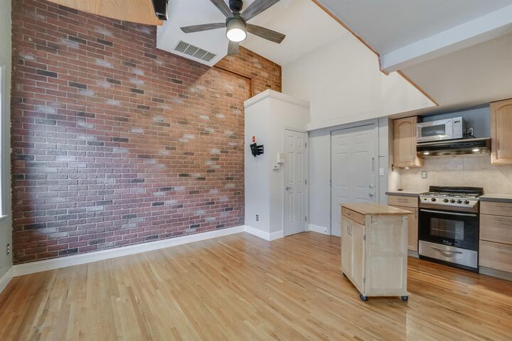 Property Photo: 519 Monroe St 2C NJ 07030