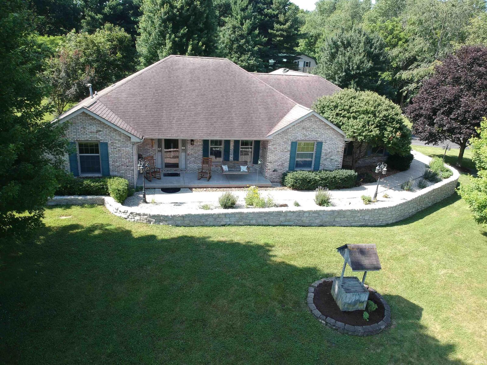 Property Photo:  7078 S Pr Royal Springs Drive  IN 46176 