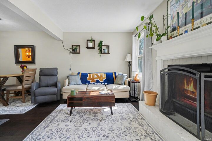 Property Photo:  1433 N Oakhill Drive  IN 46637 