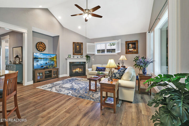 Property Photo:  153 Hawes Circle  TN 38558 