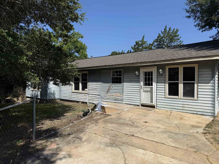Property Photo:  1602 E Main  TX 75652 