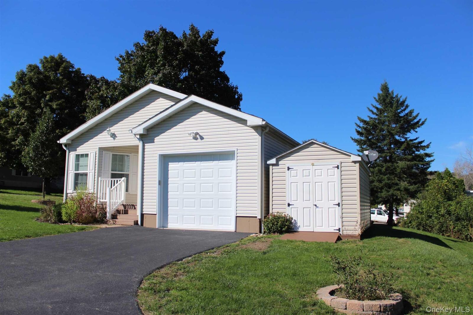 Property Photo: 201 Brittany Terrace 201 NY 12575