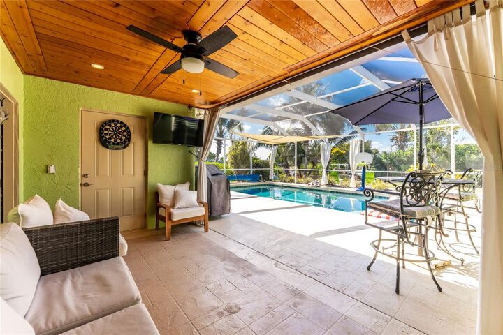 Property Photo: 103 Rodgers Avenue NE FL 33952