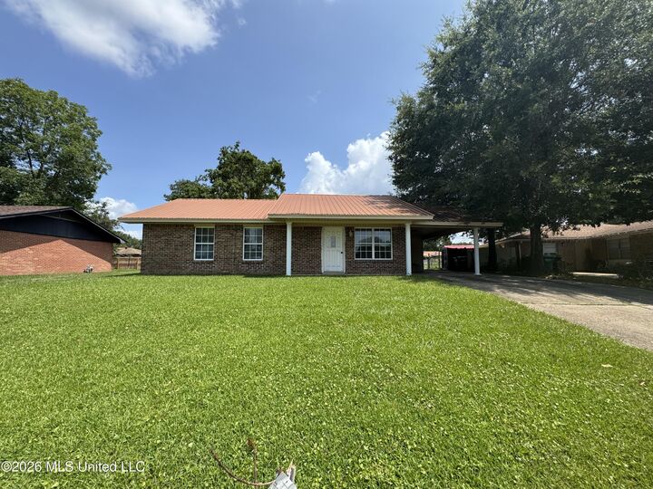 Property Photo:  1106 Shirley Drive  MS 39503 