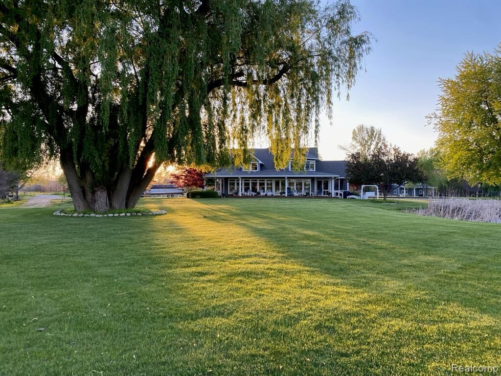 Property Photo:  3219 Midway Drive  MI 49675 9773 