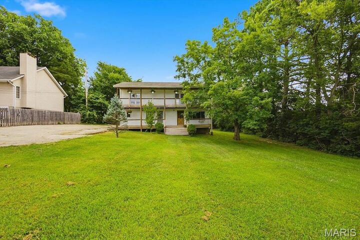 Property Photo: 814 Eureka Road MO 63025