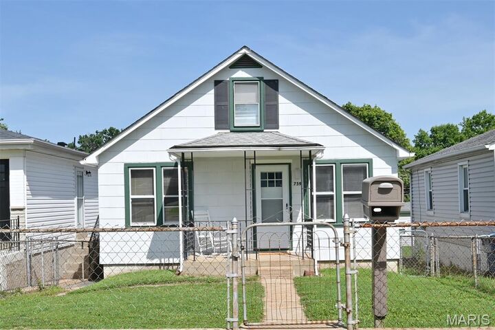 Property Photo:  759 Ruprecht Avenue  MO 63125 