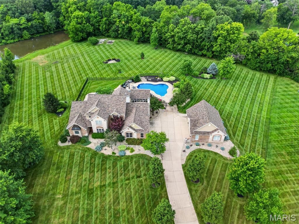 Property Photo:  51 Addyston Place Court  MO 63385 