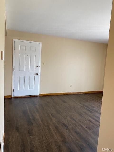 Property Photo:  1239 Creve Coeur Crossing Lane F  MO 63017 