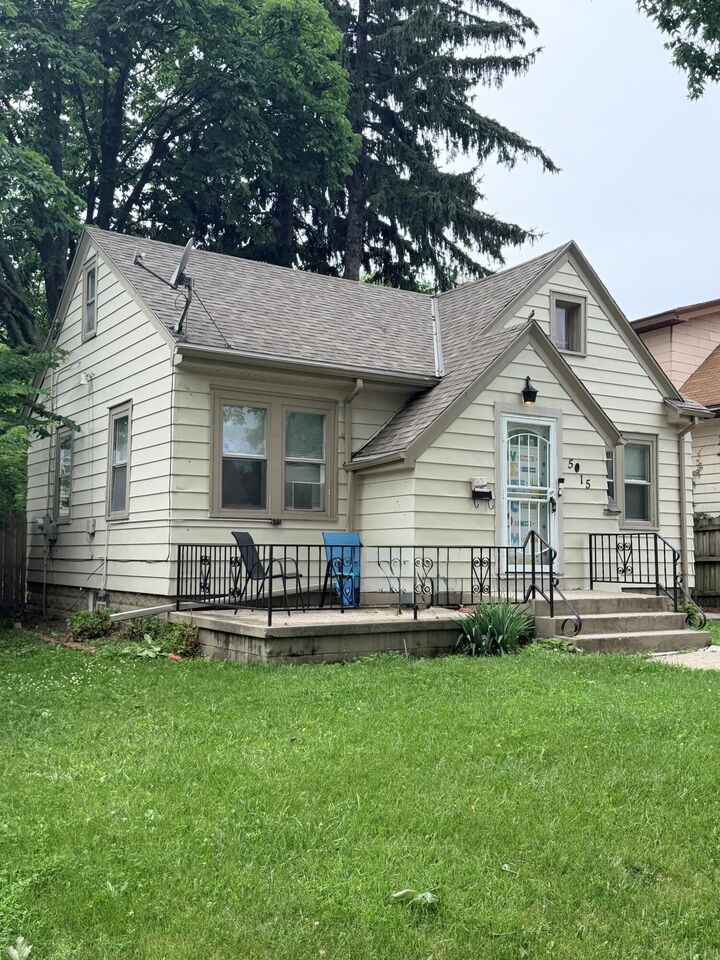 Property Photo:  5015 N 49th St  WI 53218 