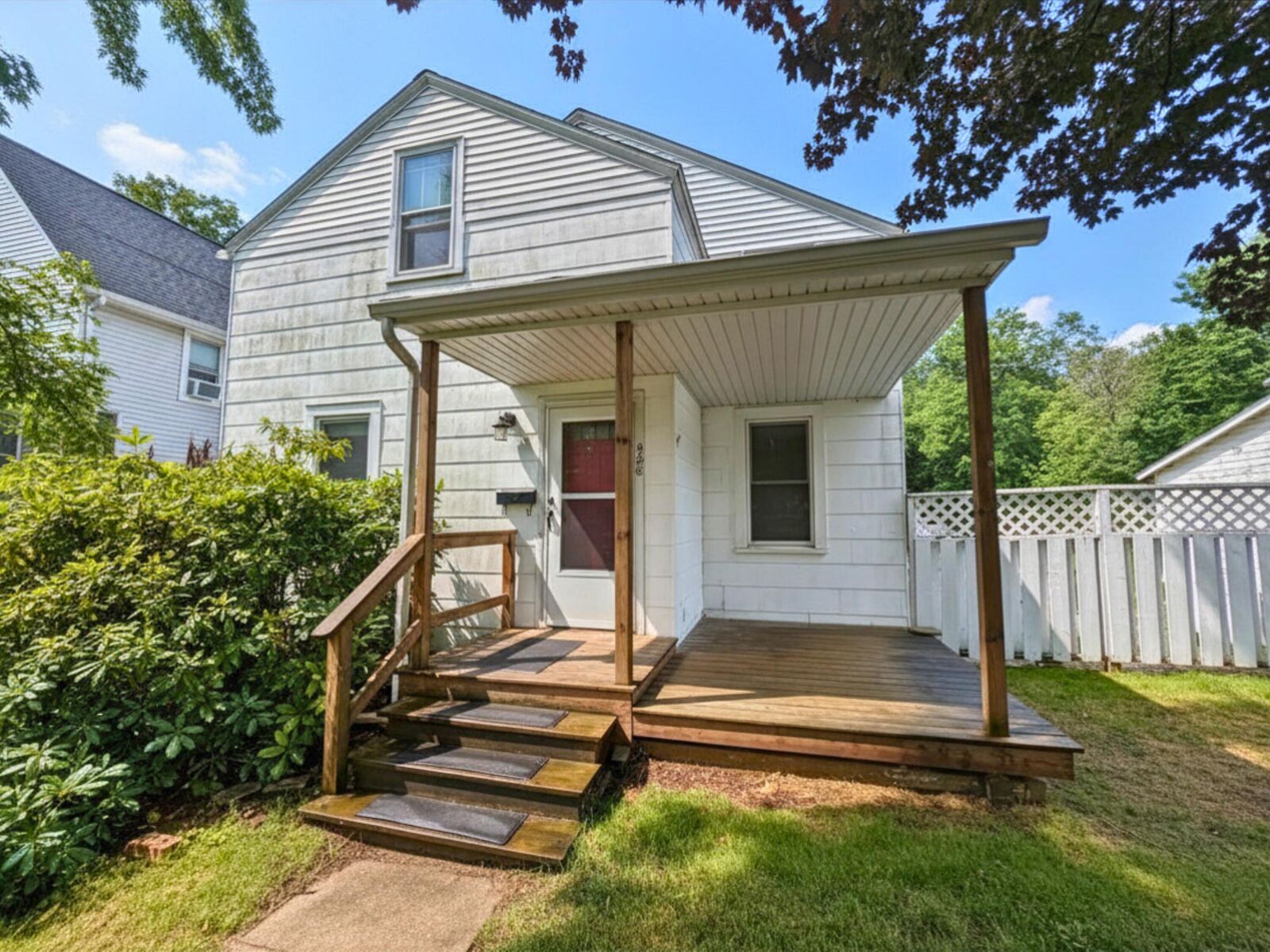 Property Photo: 928 Phoenix Street MI 49090