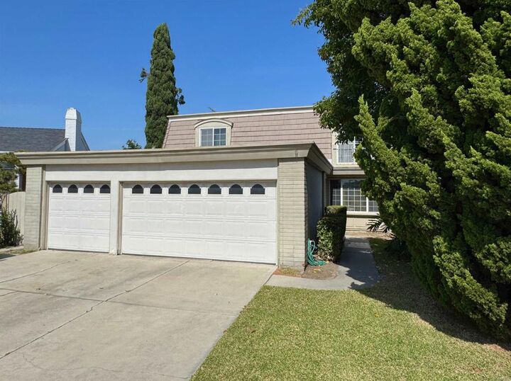Property Photo: 13545 Caravel Place CA 90703