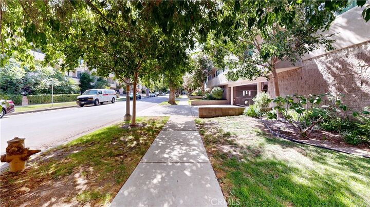 Property Photo: 14569 Benefit 102 CA 91403
