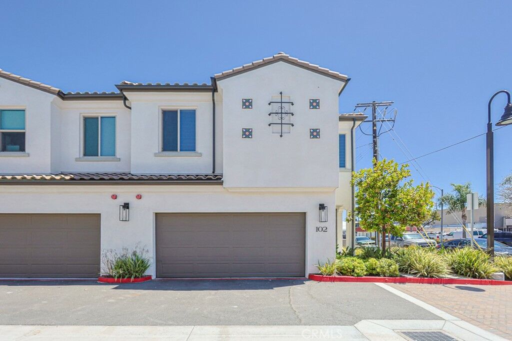 Property Photo:  17540 Cameron 102  CA 92647 