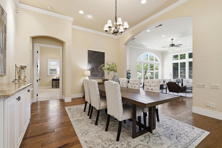 Property Photo:  806 Sierra Oaks Vista Lane  CA 95864 