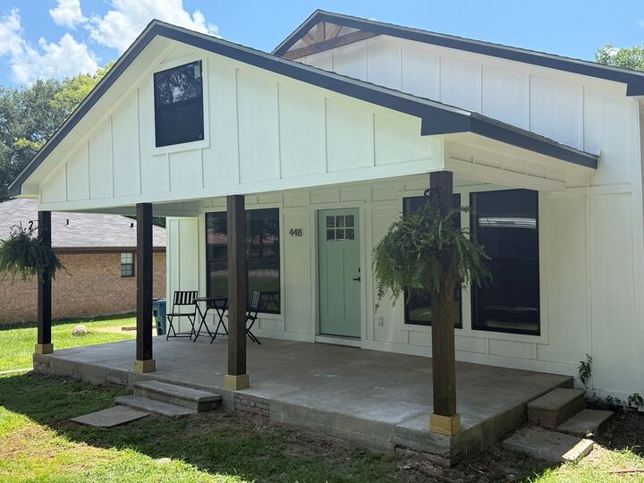 Property Photo: 448 Commerce TX 75925