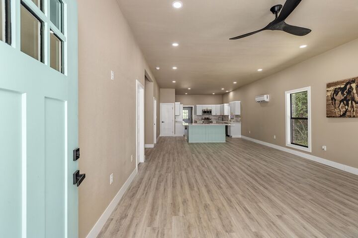 Property Photo:  448 Commerce  TX 75925 