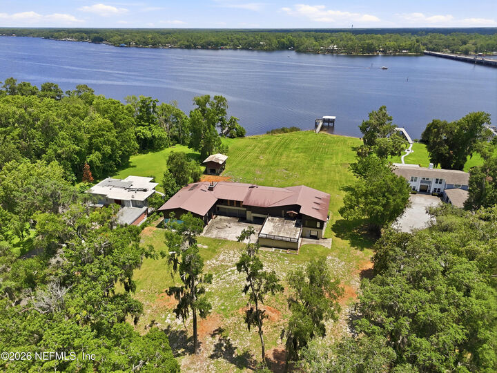 Property Photo: 3120 Julington Creek Road FL 32223
