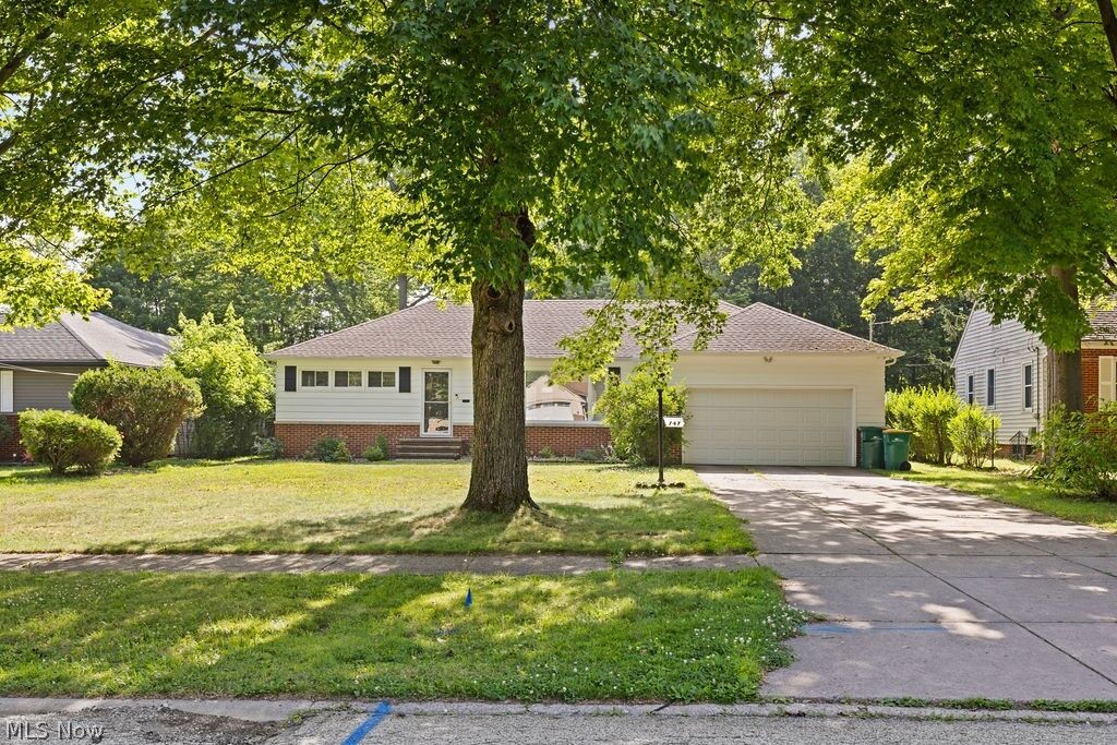 Property Photo: 747 Edgewood Road OH 44143