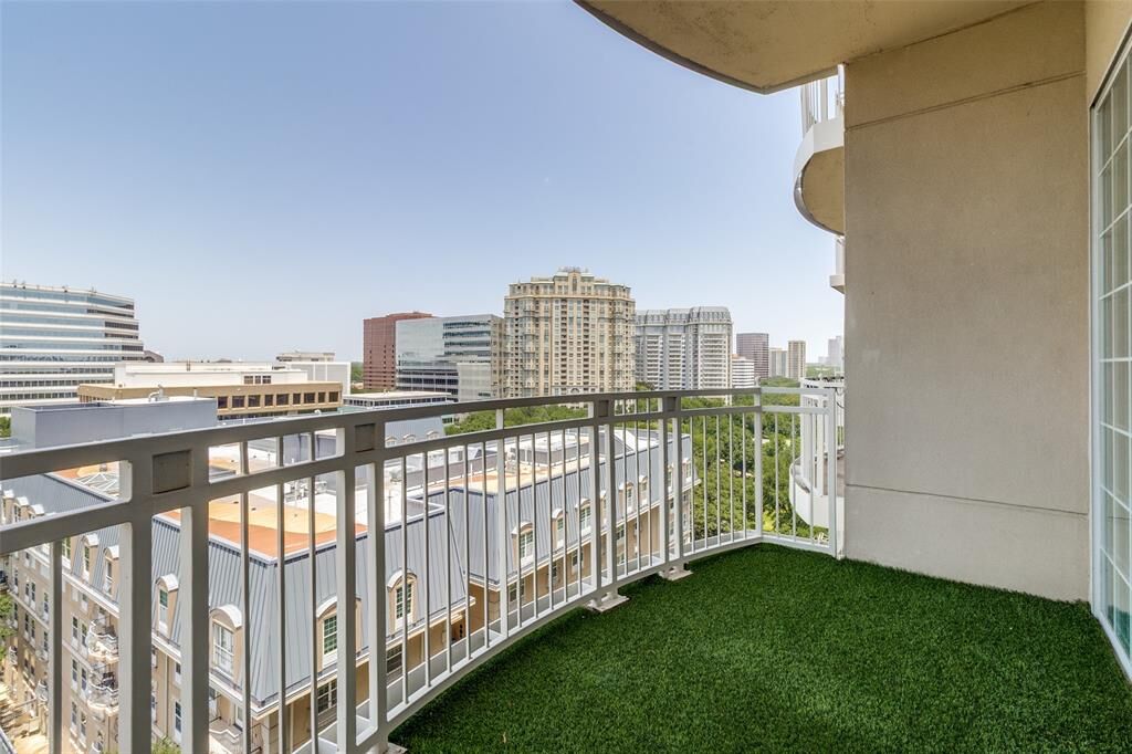 Property Photo: 3225 Turtle Creek Boulevard 1134 TX 75219