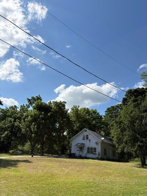 Property Photo:  801 E Hilltop Drive  AR 72756 
