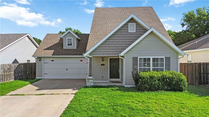 Property Photo:  4428 W Serviceberry Drive  AR 72704 
