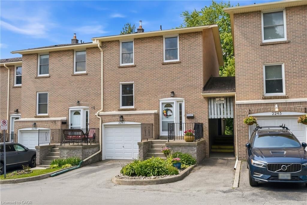 Property Photo:  2241 Mountain Grove Avenue 90  ON L7P 2H8 
