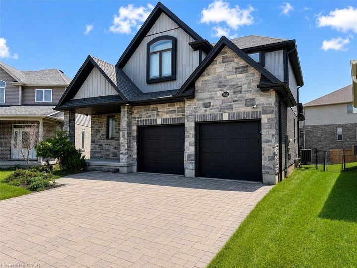 Property Photo:  502 Sundew Drive  ON N0V 0B9 