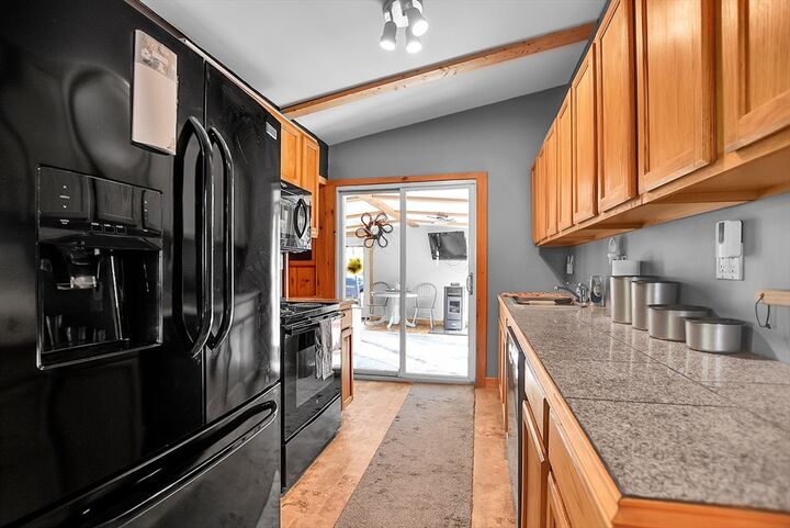 Property Photo:  50 Roosevelt Dr  MA 01550 