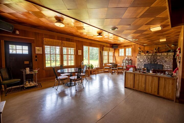 Property Photo: 50409A Highway 16 AB T7V 1X4