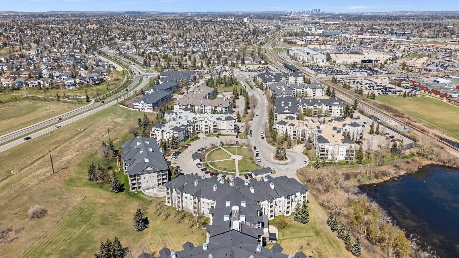 Property Photo: 5500 Somervale Court SW 5301 AB T2Y 4M1