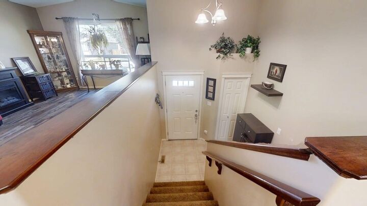 Property Photo: 766 Mt Sundance Lane W AB T1J 0T3