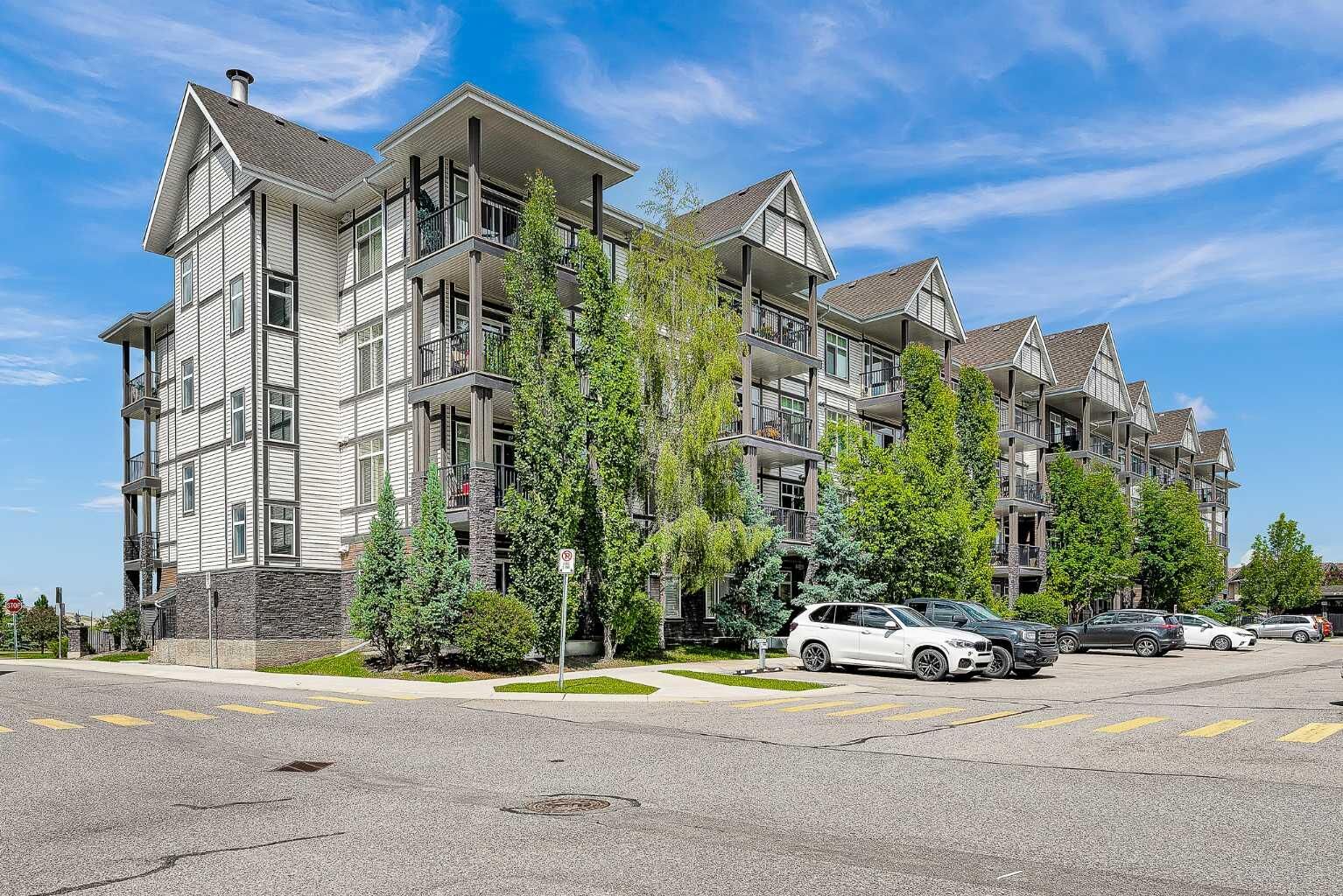 Property Photo: 6703 New Brighton Avenue SE 305 AB T2Z 5C8