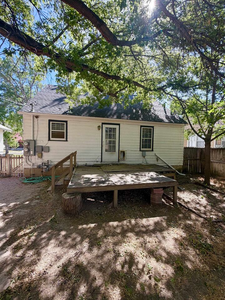 Property Photo:  144 N 13th  ID 83201 